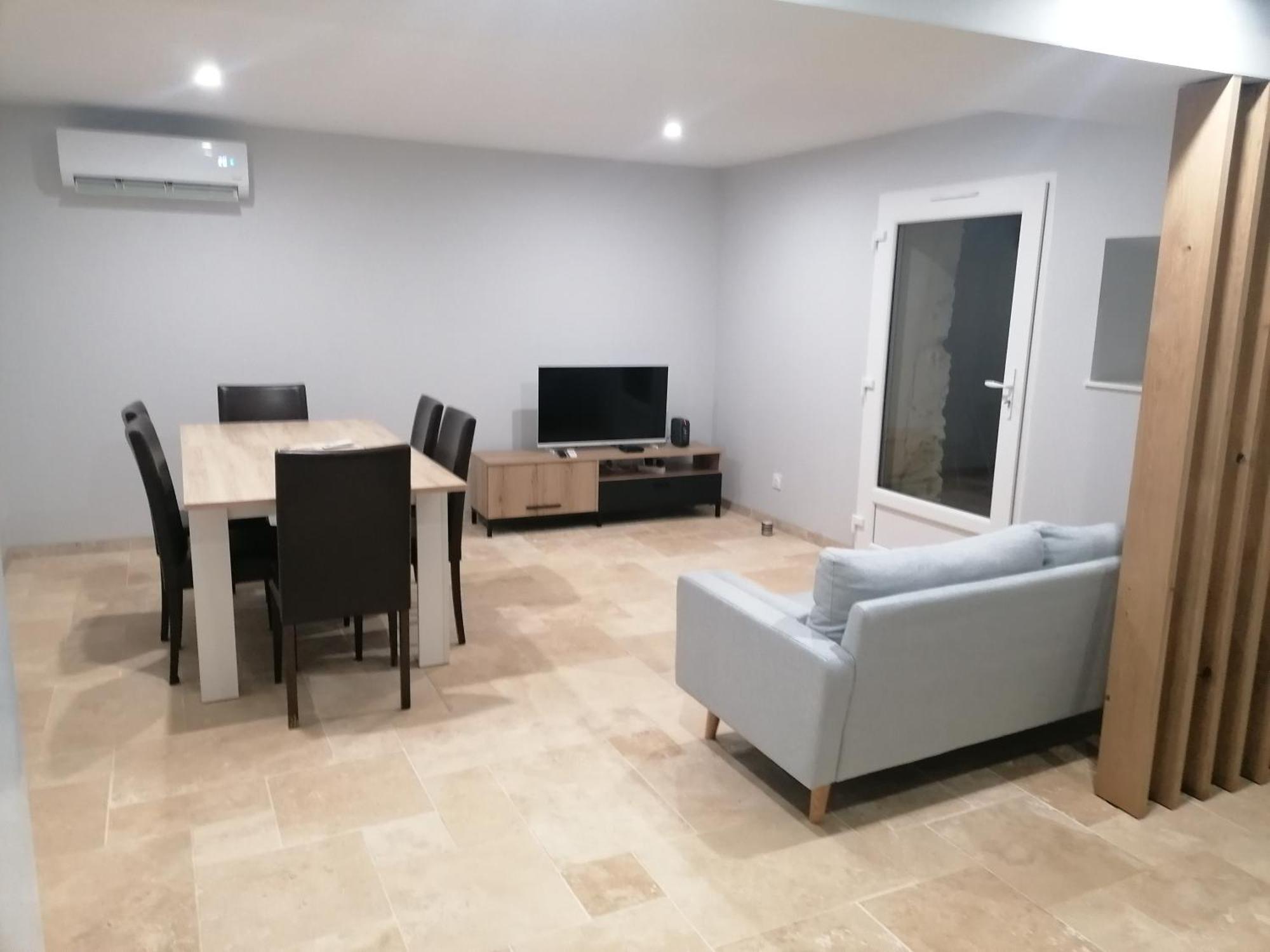 Appartement En Plein Coeur De Contres Le Controis-en-Sologne Exteriör bild